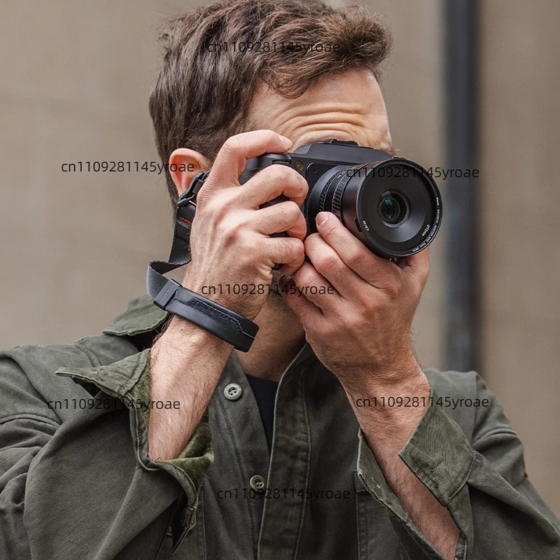 Magnetic Quick‑Release Camera  - đánh giá và giá Camera Wrist Strap